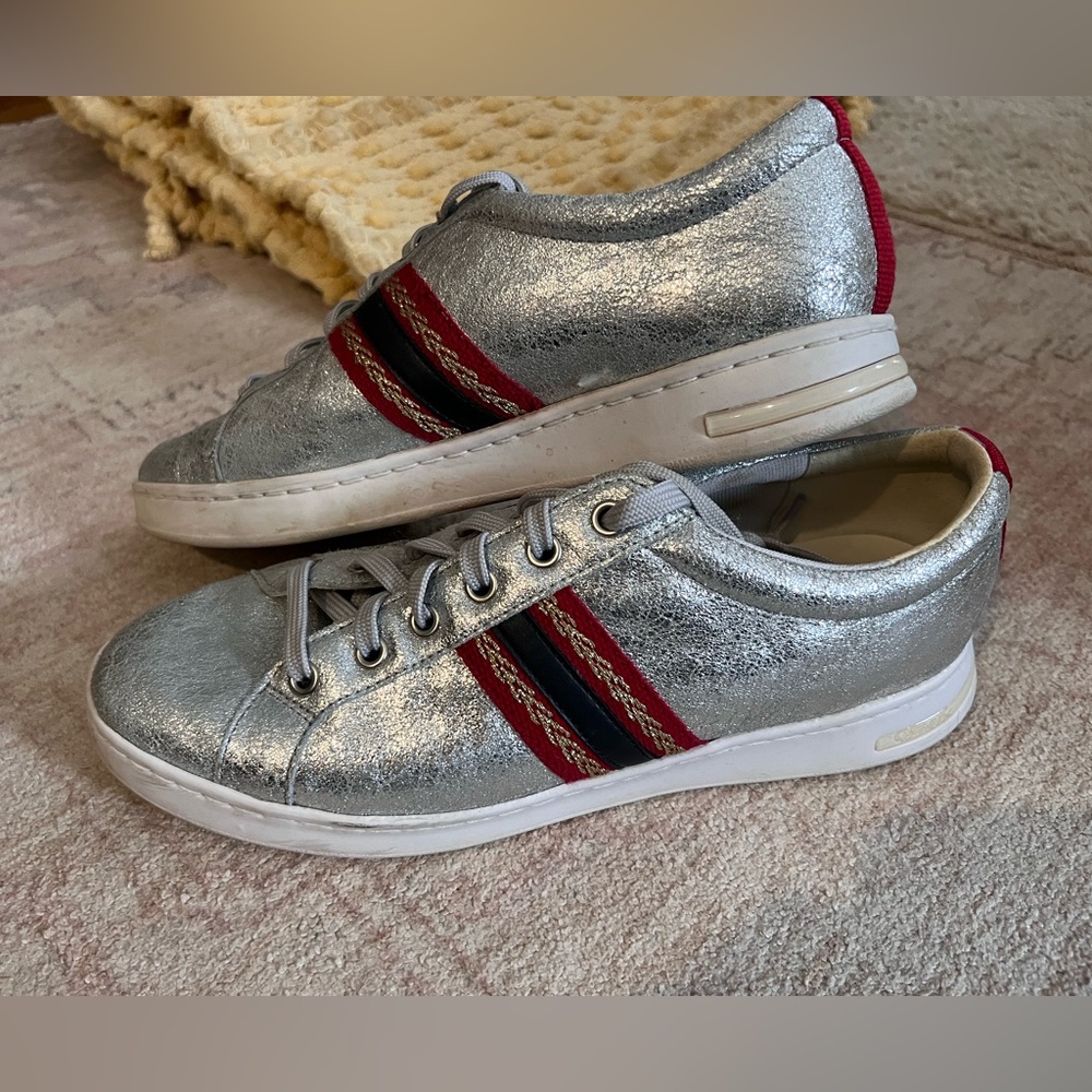 Silver GEOX Jayden sneaker. Barely worn.